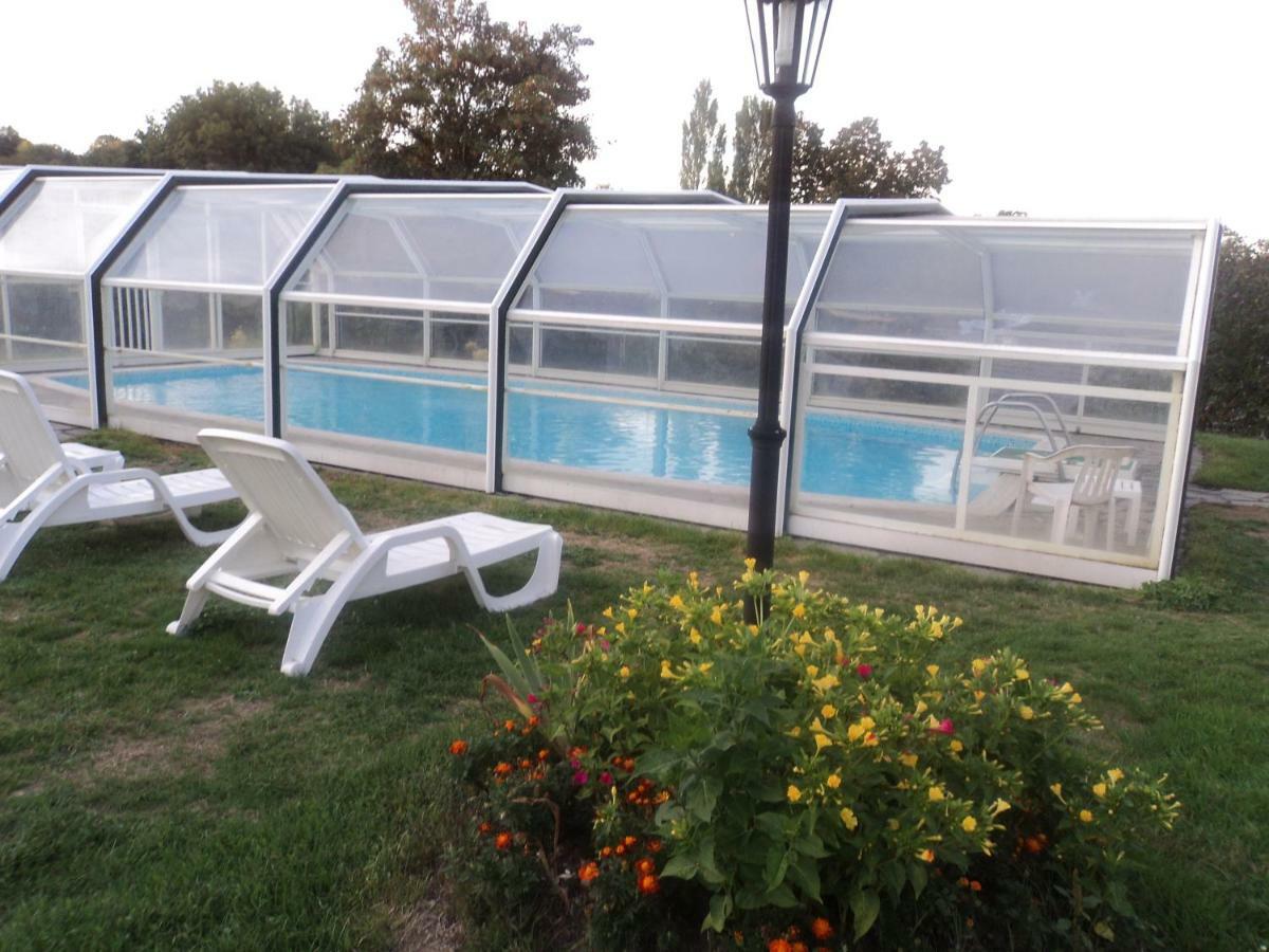 Gite Montplaisir Trancis Bagian luar foto